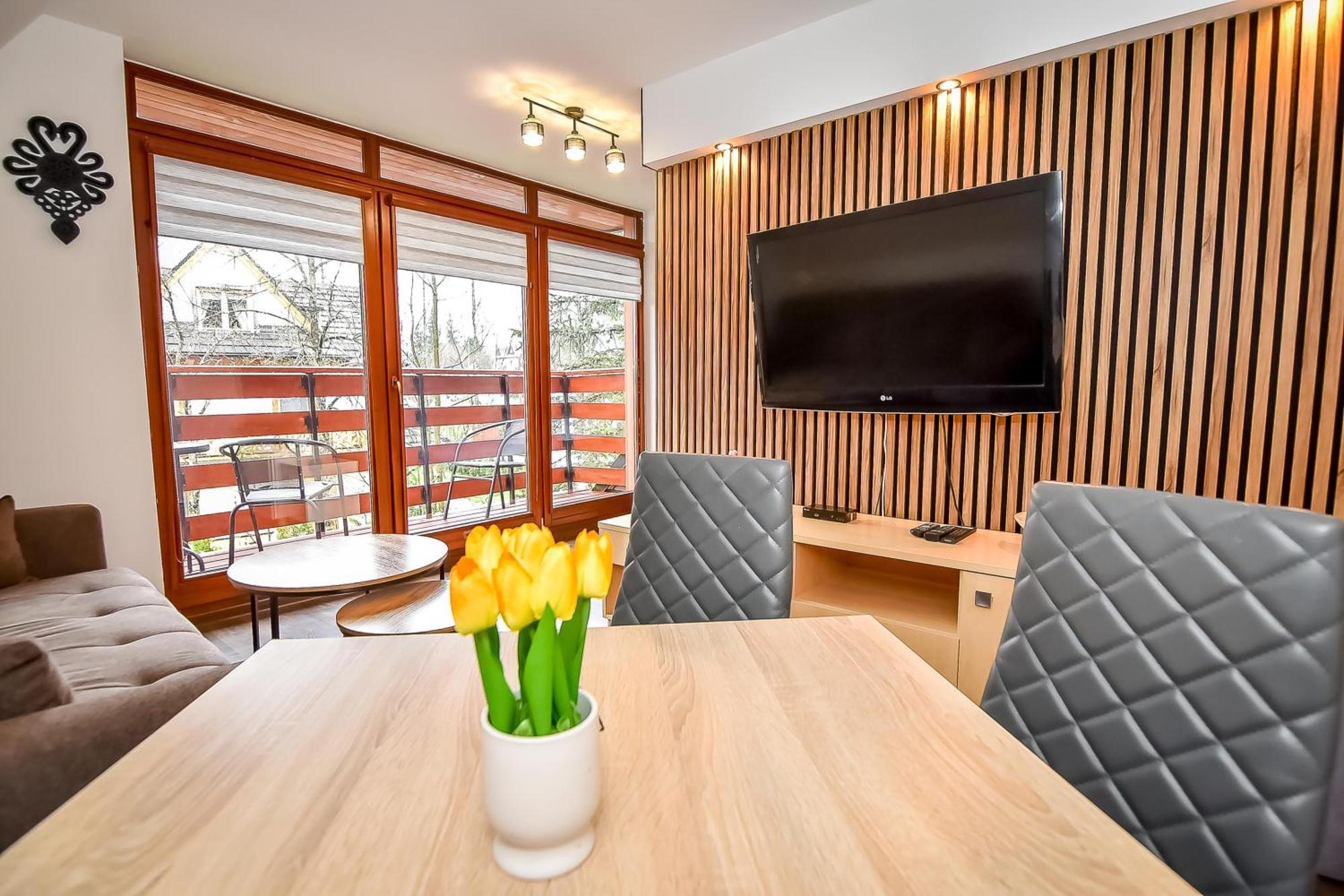 Apartament Zakatek Mietusi 코스실리스코 외부 사진